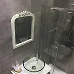 בית הארחה Le Dei Fiori סנרמו