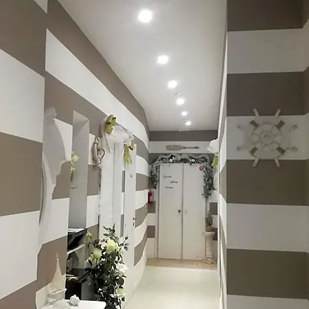 Le Dei Fiori Πανσιόν 4*