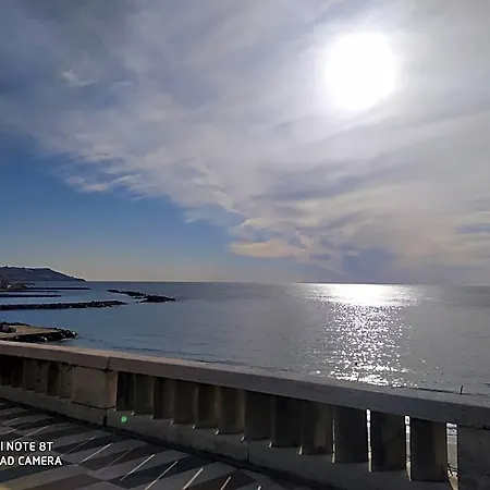 Le Dei Fiori Σαν Ρέμο