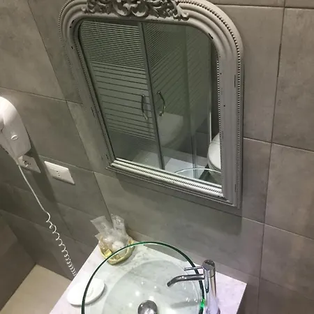 בית הארחה Le Dei Fiori 4*