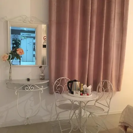 Le Dei Fiori Πανσιόν