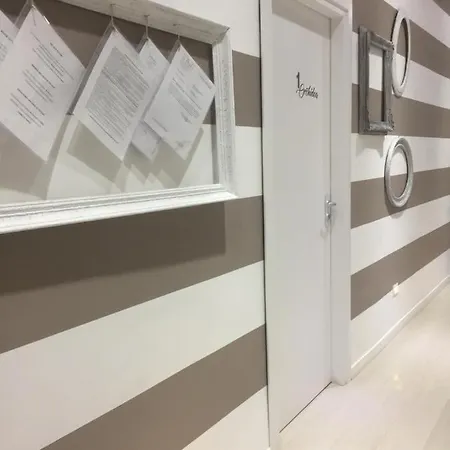 Le Dei Fiori בית הארחה