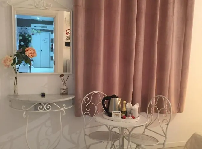 Le Dei Fiori Гостевой дом